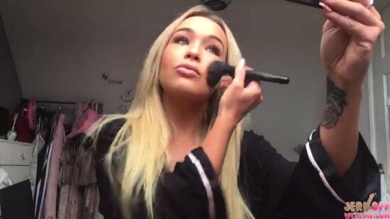 Makeup Tutorial Gone Sexual
