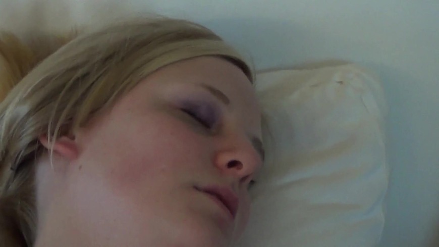 Selbstbefriedigung in meinen Slip. Willst du auch so einen Slip? - clip coverforeground