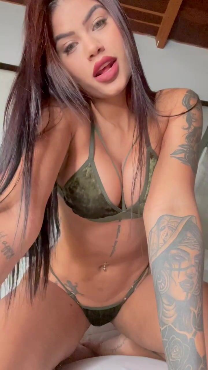 Gordo, can you believe how this toy vibed so intensely inside of me that I couldn't avoid cumming this creamy and wet? 💦 - clip coverforeground