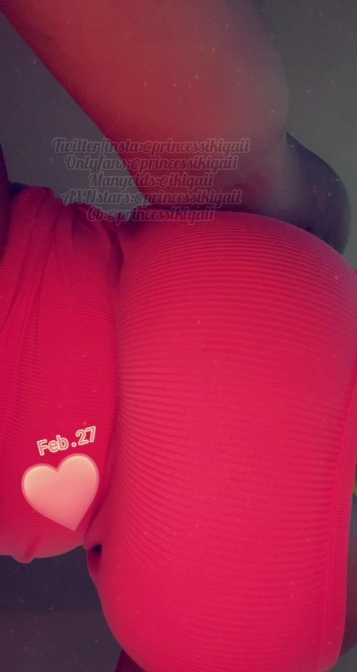 Doggy style titty drop - clip coverforeground