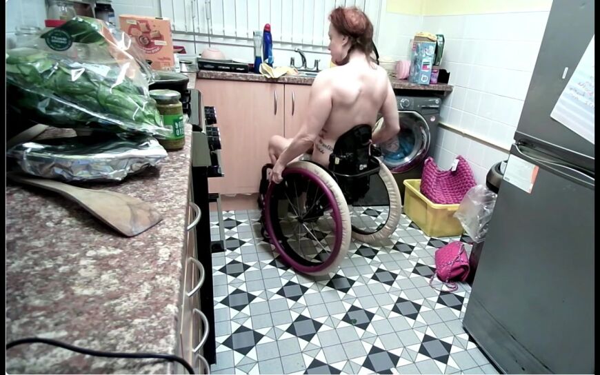 Naked Chef Livestream 291122
 - clip coverforeground