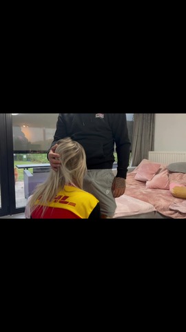 I get fucked as a DHL mailgirl 🎁 - clip coverforeground