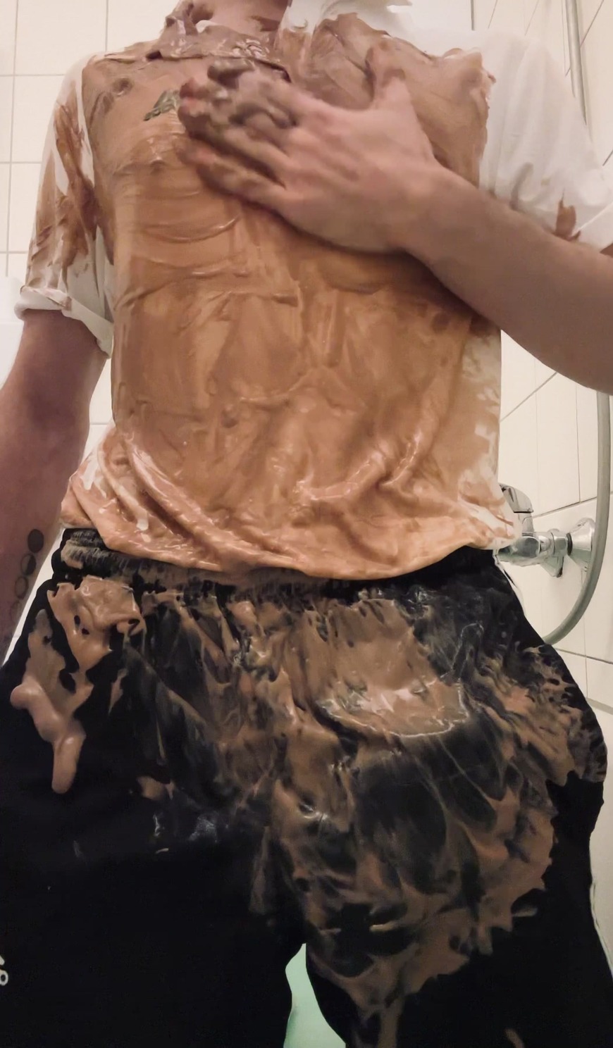 Chocolate-Gunge - clip coverforeground