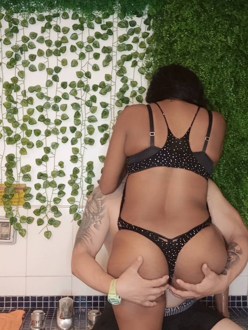 Me la chupa toda  - clip coverforeground