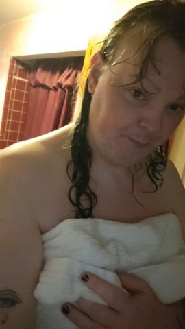 Wet and out of the shower 🚿😉