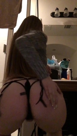 Watch me tease you with how I move😍