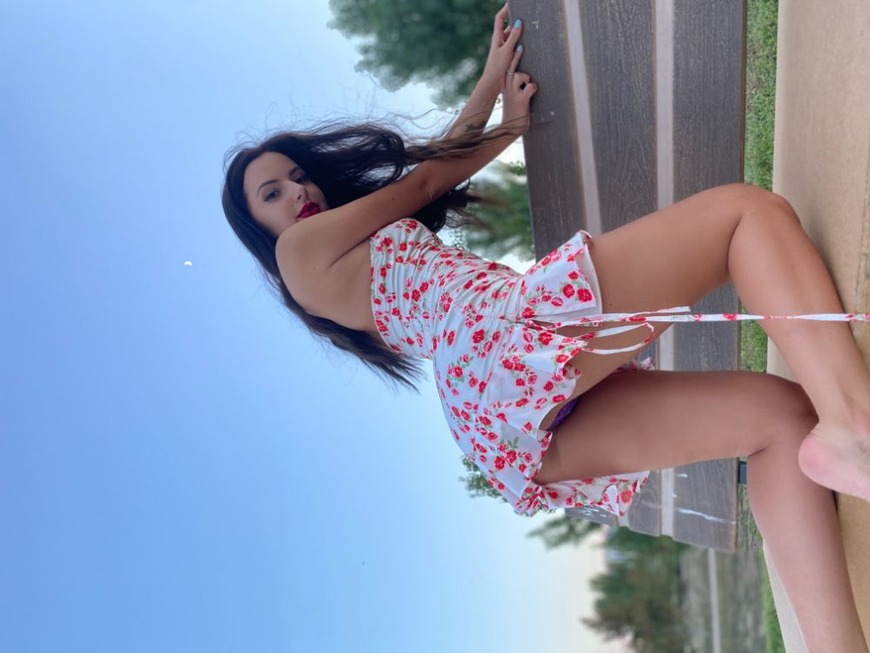 Strip tease and putting oil all over my body while talking with a girl on the rooftop - clip coverforeground