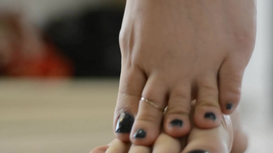 Suck my toes - clip coverforeground