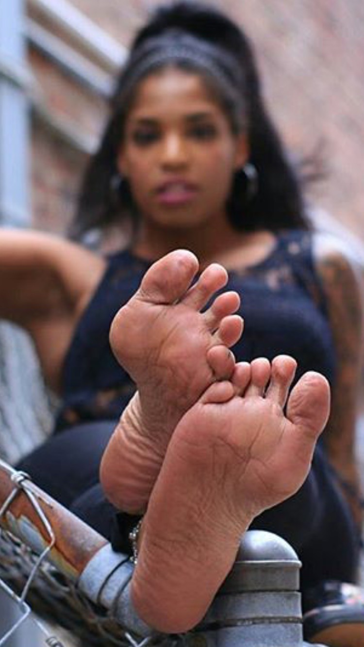 Tyera Bound Soles Tease - clip coverforeground