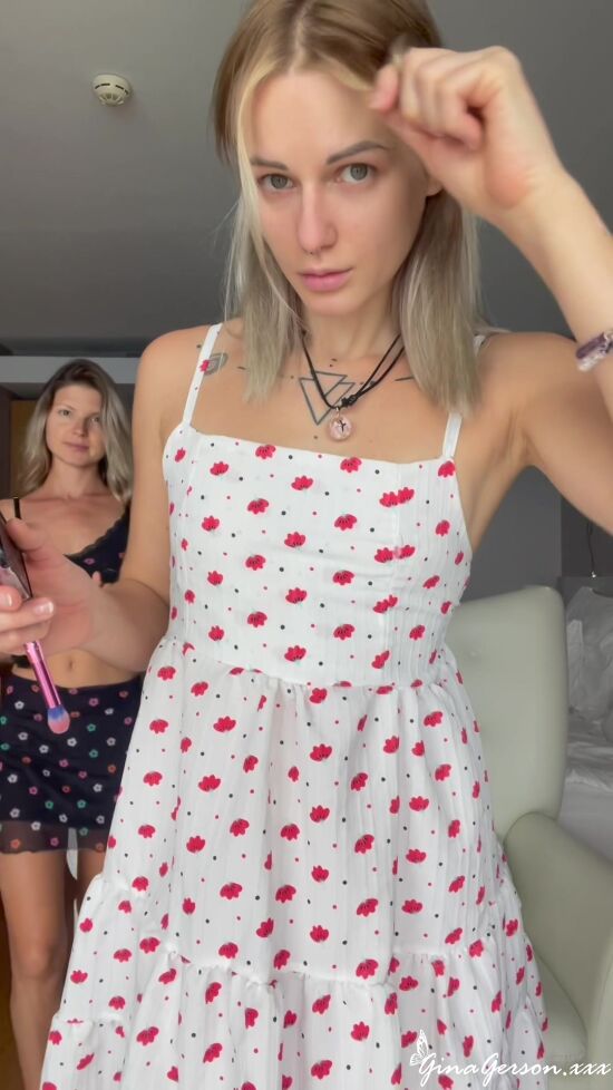 Pantyhous Fetish with Foxy Reid