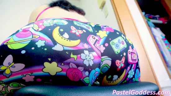 Noisy College Roommate Shrunken And Gassed Out