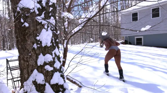 Nina Rivera Loves Sucking Dick In The Snow For The Holidays 1/2