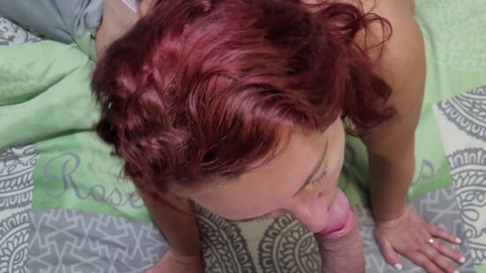 Verbaasde Schoonmoeder Helpt Mij