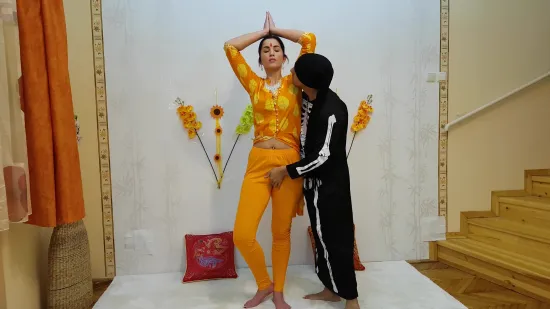 Katrina Exploited in Indian Ashram