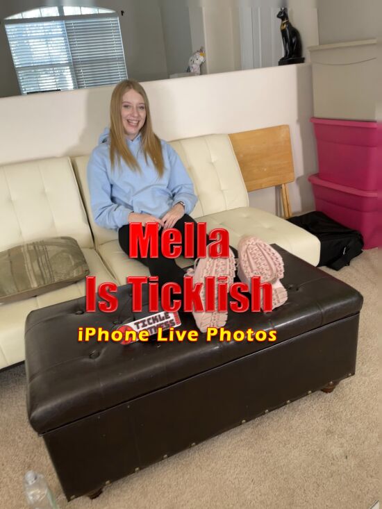 Mella Is Ticklish - Iphone Live Photos - Part 1