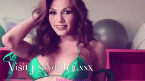 Jessy Dubai Tease
