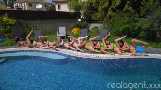 Real Agent Party Lesbian Circle