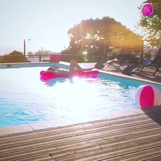 Glam Clip By Dorcel in Reunion Island