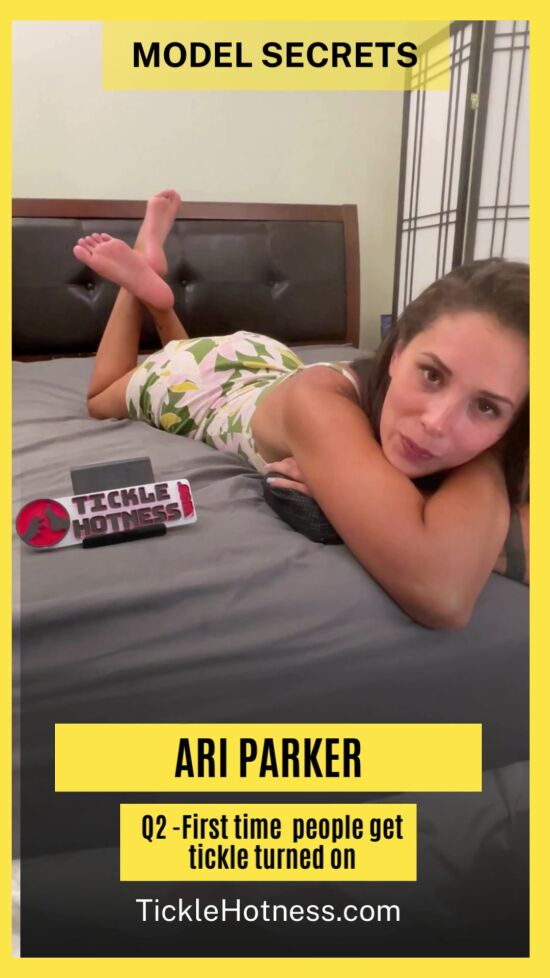 Model Secrets 106 - Ari Parker 02