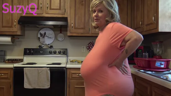 Aunt Suzy Has Big Saggy Tits