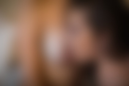 SwipeSwipeSwipe - post hidden image