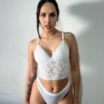 stories-xlayla