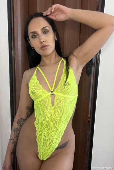 Want a taste of me? 💋🌟