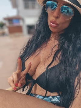 IsabellaSunrise 🌅🔥💃