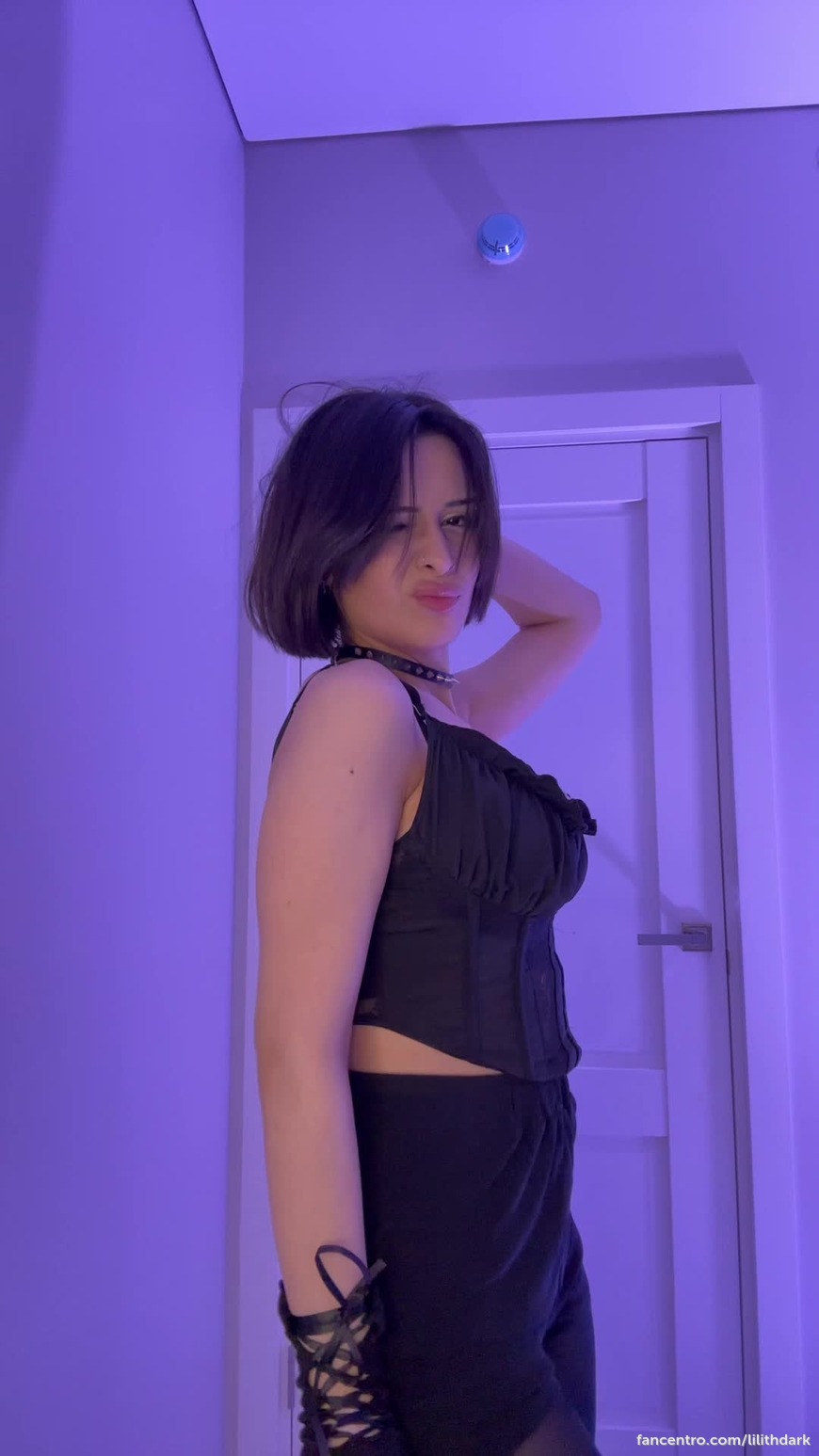 Flirty moves, wicked thoughts… try to keep up 😈 1foreground