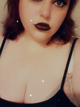 TheChubbyGothGirl