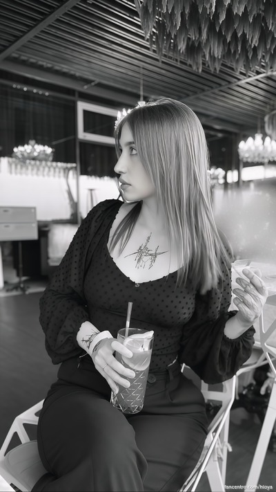 Step inside my private diary – intimate and exclusive content awaits you ✨