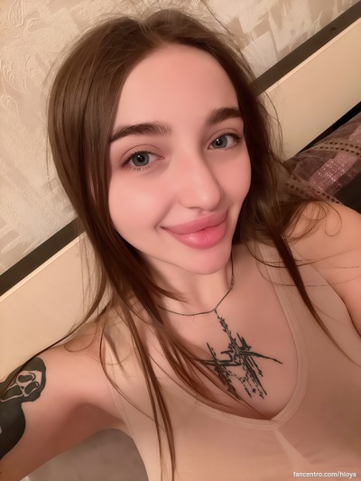 Catch a glimpse of my secret side – new intimate content is live now 😏