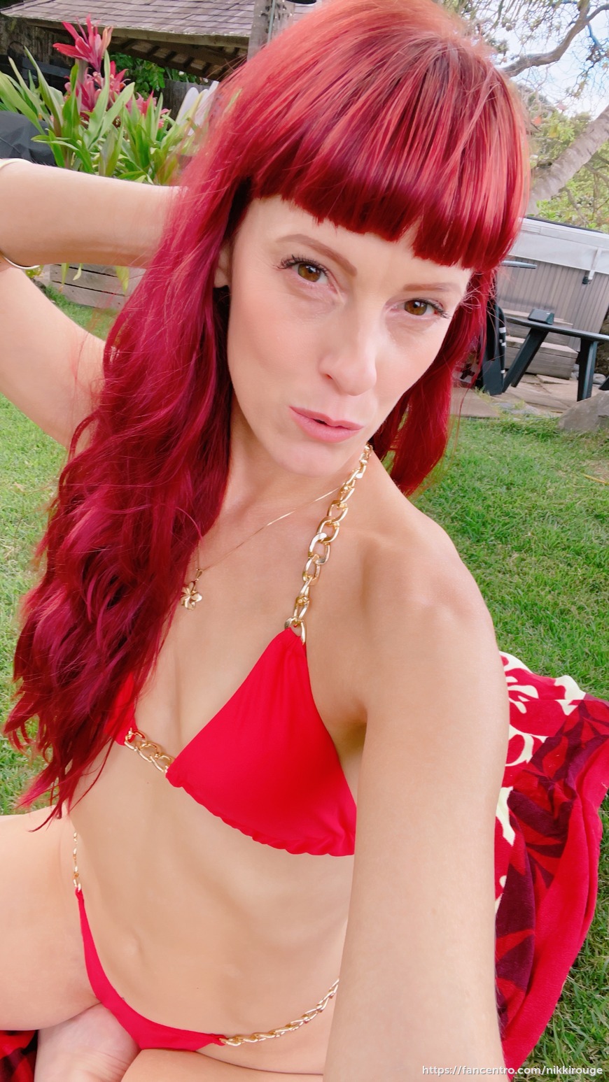 Red Bikini in Hawaii - post image 17