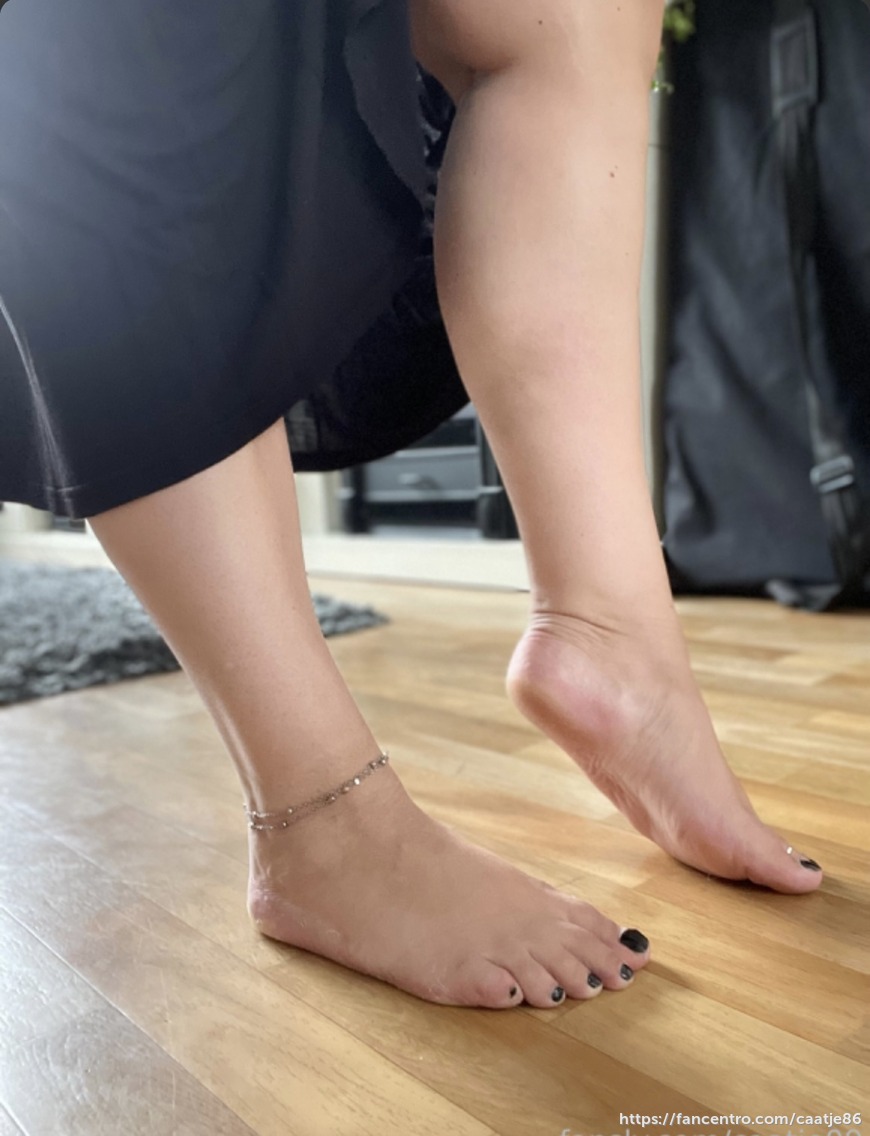 Bare Feet… love it!!