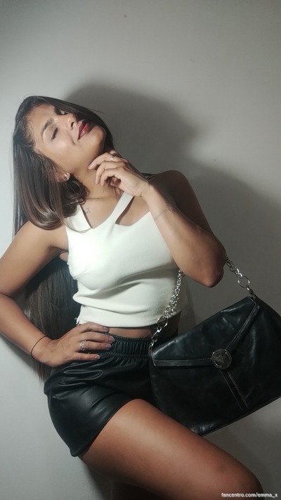 Feeling the flirty heat rush? 😘