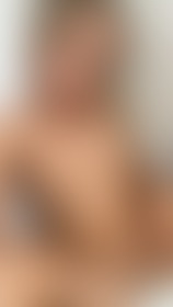 Wijd beens in bad - post hidden image