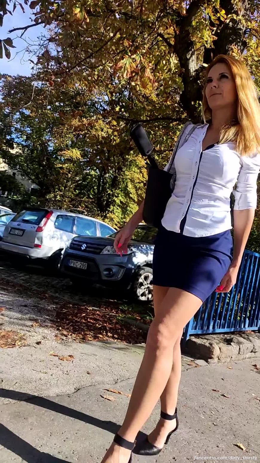 You will soon see the second part of my secretary video! 1foreground