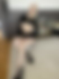 Boobs out it’s spring 💐 - post hidden image