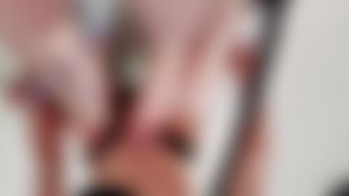 Who among you wants to clean Queen Rola's feet after sports? مين يحب ينظف رجول الملكة رولا بعد الرياضة؟ - post hidden image