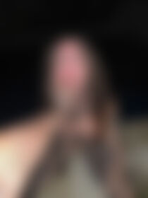 Put it in my mouth baby🫣 - post hidden image