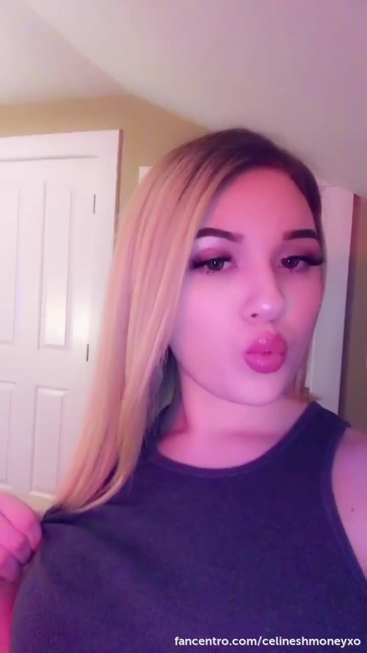 Hey 😘  1foreground