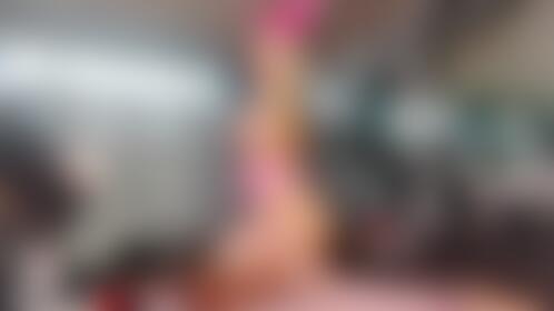Here's a short clip of me as the Gym Bunny in the Gym topless 😉🍆💦 - post hidden image