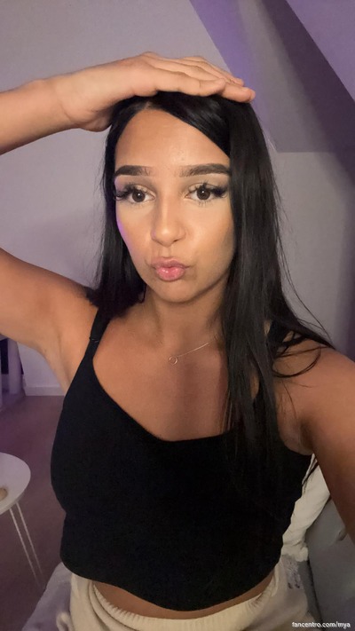 Ready for some exclusive fun? 💋🌟