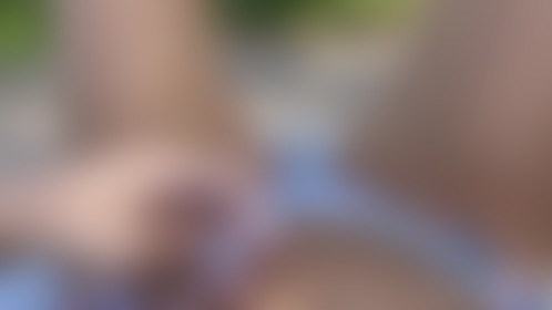 Do you like to take a peek? 😏😈 because I want you here between my legs right now - post hidden image