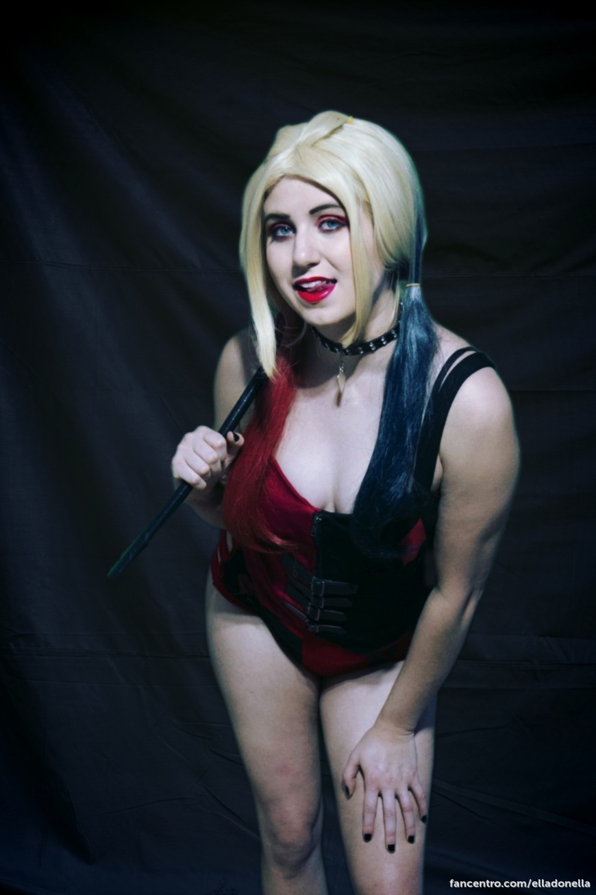 Sexy Harley Quinn set out now! 1