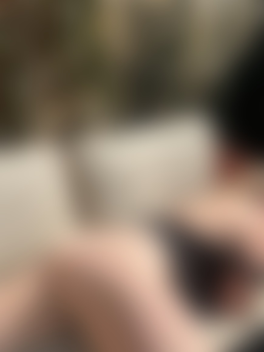 Heb jij ook kinky ideetjes van dingen die je in de slaapkamer wilt doen? Of buiten in de tuin...?😈🤤🍆 - post hidden image