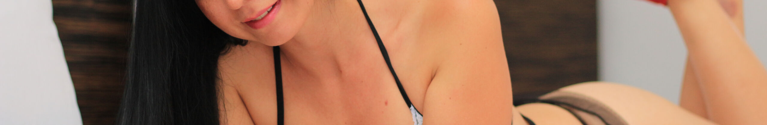 AnaFoxx10 - profile image