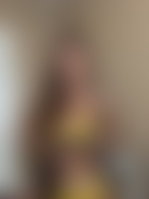 want a taste of this body? beg for it in my DMs 😏🤭😈🔥 - post hidden image