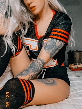 Baby Peach🍑🔥