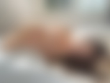 Front or back ? - post hidden image